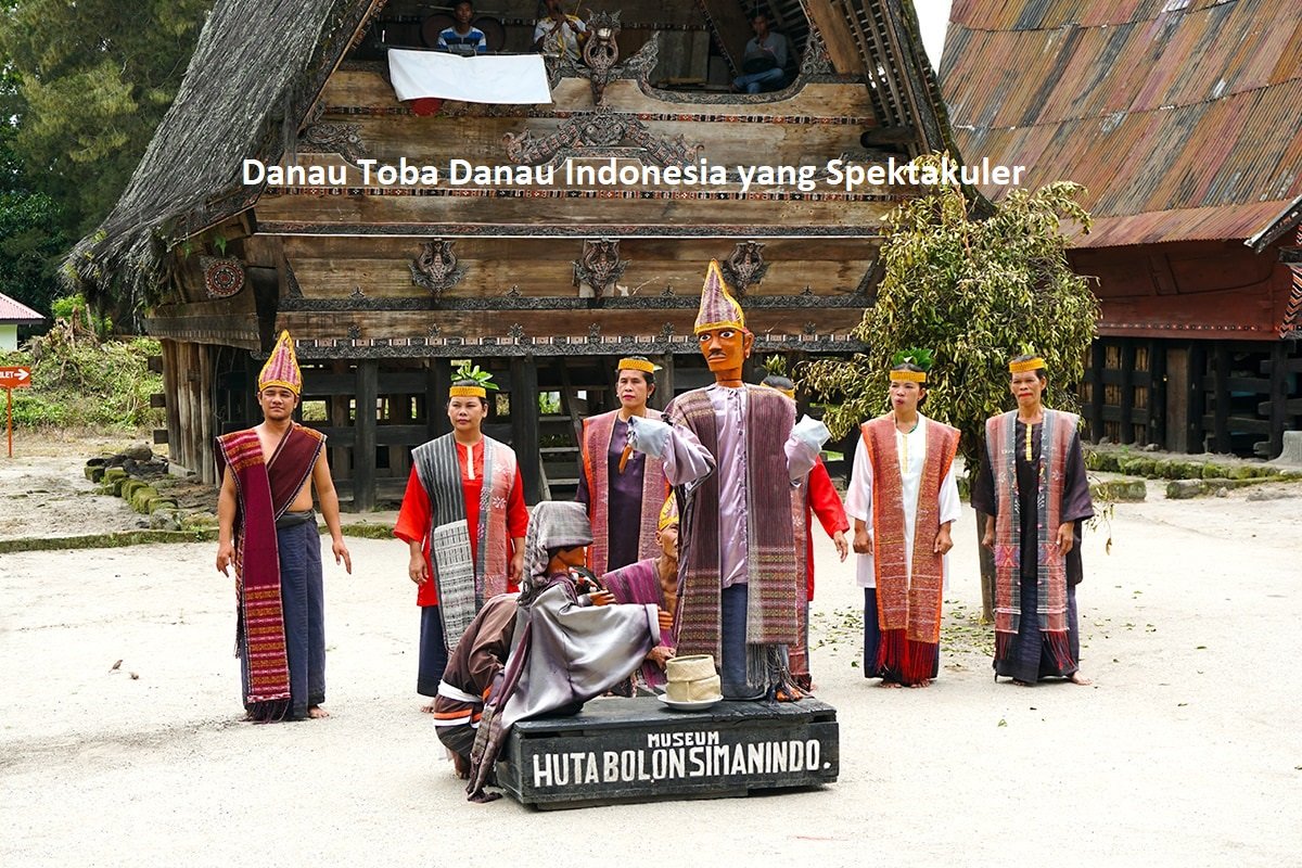 Danau Toba Danau Indonesia yang Spektakuler